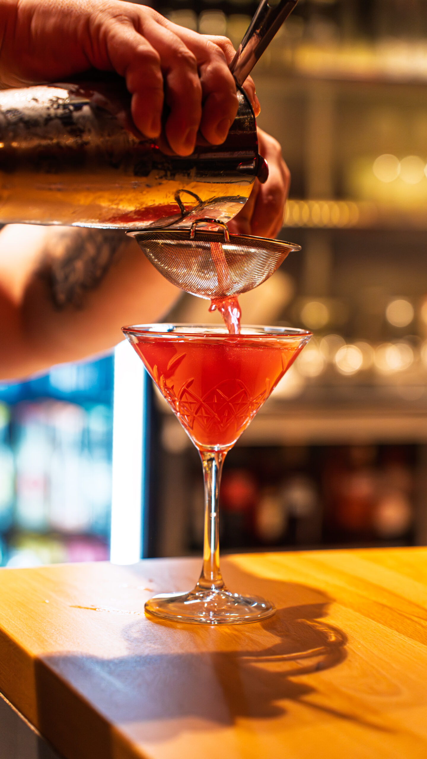 Výčep a nově zrekonstruovaný drink bar na Skautské v Ostravě Porubě s nabídkou klasických piv a drinků i minipivovarů a specialit.